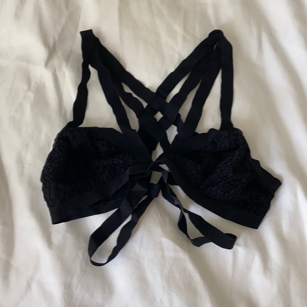 Lulu’s Lace Crossback Bralette